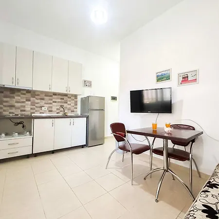 Shoreline Star G77 Golem (Tirana)