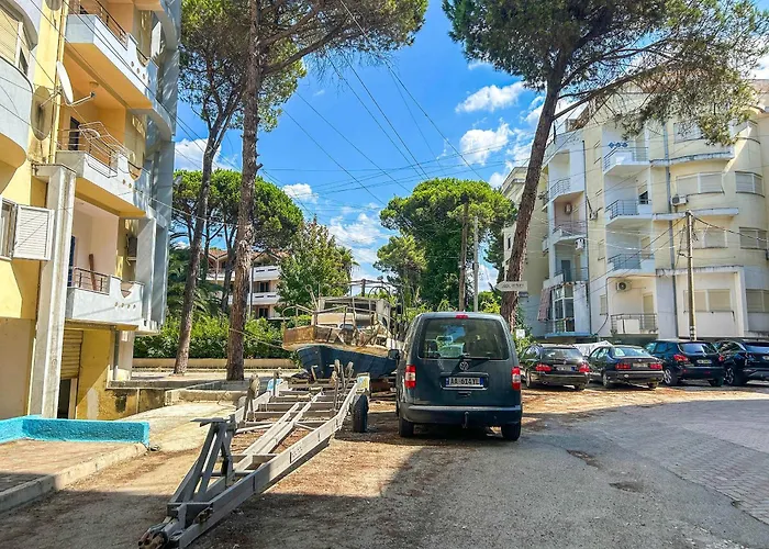 Shoreline Star G77 Lejlighed Golem (Tirana)